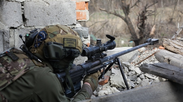 Сержанта ВС России отдали под суд за покушение на командира погибшего в Мариуполе брата