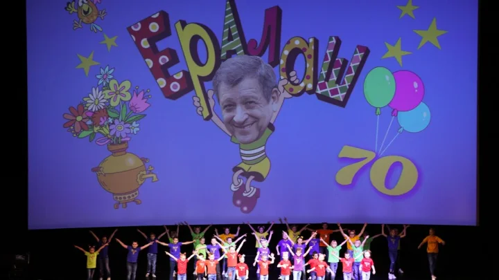 Как живёт звезда Ералаша Антон Колесников: Ранняя слава, роли-эпизоды, туман в личной жизни