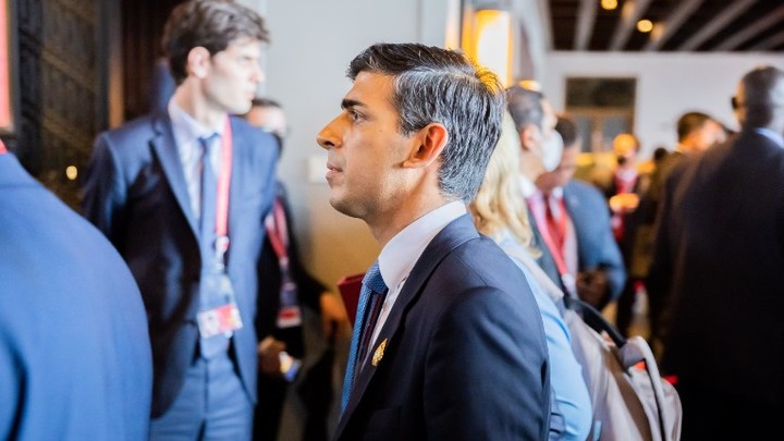 Статус Британии рухнул вниз после саммита G20 - Bloomberg