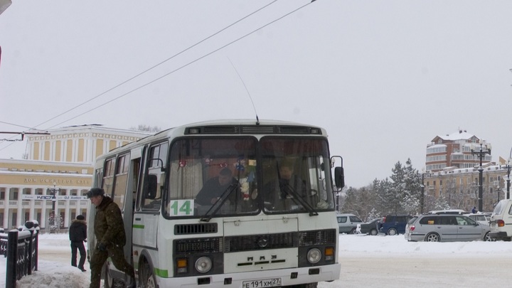 Пьяный мужчина напал на девушку в нижегородской маршрутке