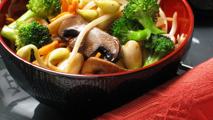 Сотни русских травили иностранной фасолью. Опасная еда ушла по 2882 адресам: Дело о вспышке ботулизма получило новый поворот