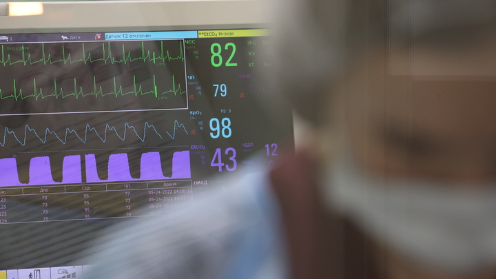 Врачи из разных регионов провели более 70 операций в больнице Скадовска