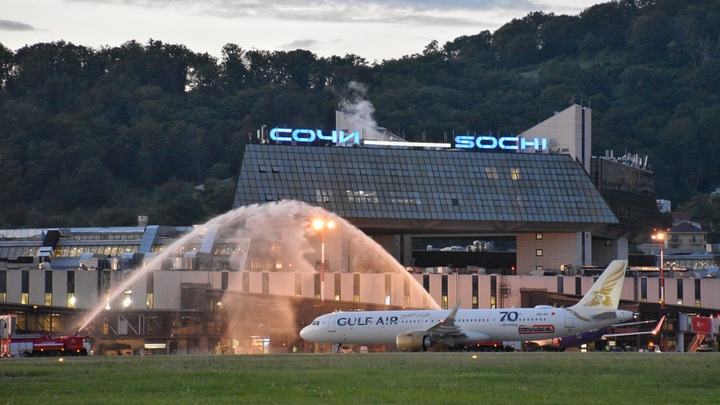 В Сочи встретили первый прямой авиарейс из Бахрейна
