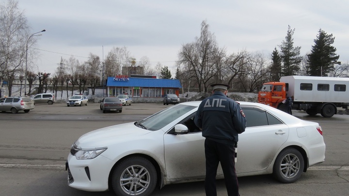 В Кемерове сотрудники ГИБДД массово проверят водителей