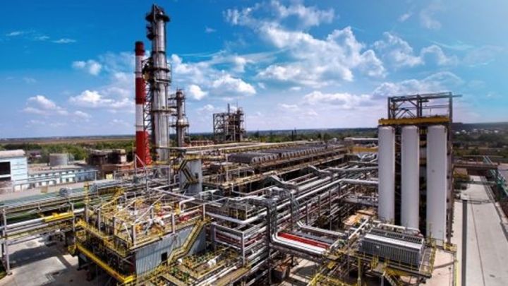 Появилось фото взорвавшего нефтеперерабатывающий завод в Самаре. Виновник задержан
