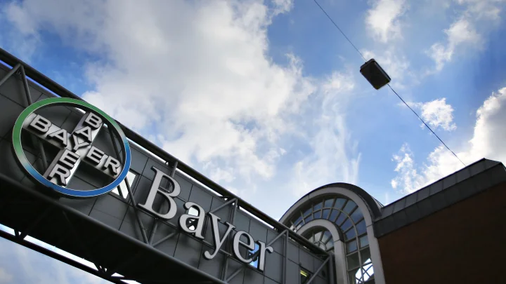 Немецкий фармацевтический гигант Bayer объявил о сокращении более 200 сотрудников