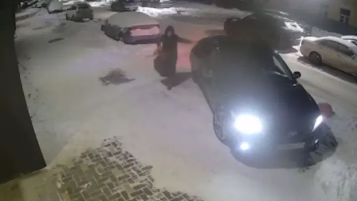 Как наказали водителя челябинского чиновника, разъезжающего по тротуару