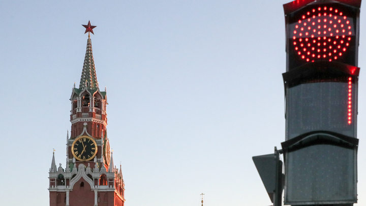 России нанесли болезненный удар в спину: Катасонов вычислил пятую колонну
