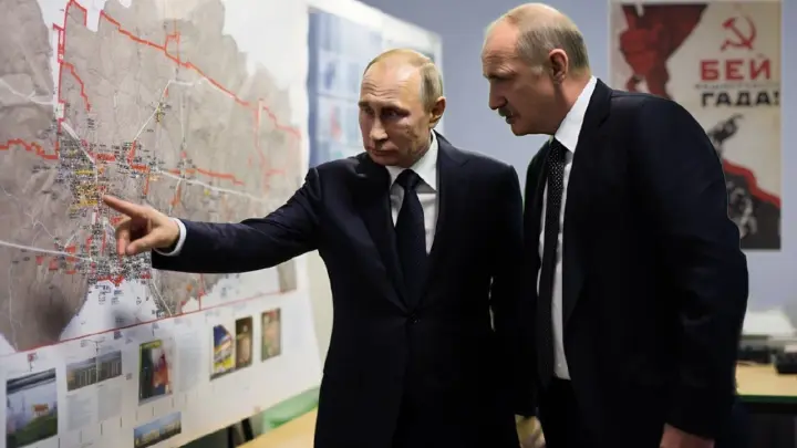 Лукашенко срочно прибыл в Москву для гарантий. И для Киева новость плохая