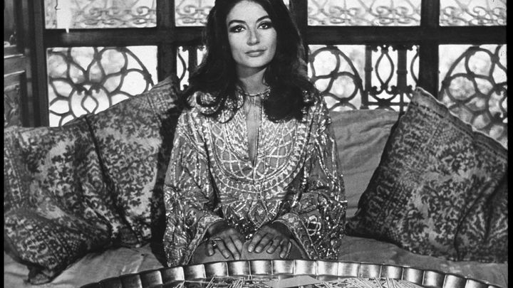 Автомобиль, пляж, депрессия - из чего родился сценарий великого фильма Мужчина и женщина