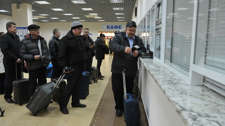 Променявшие Крым на Украину взвыли: Попали в бараки