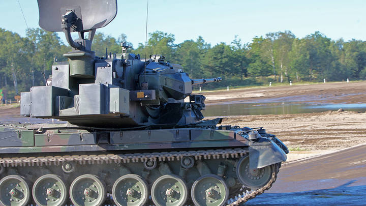 Немецкие Gepard не добрались до Украины: У ФРГ снарядов для зениток хватило на полчаса стрельбы