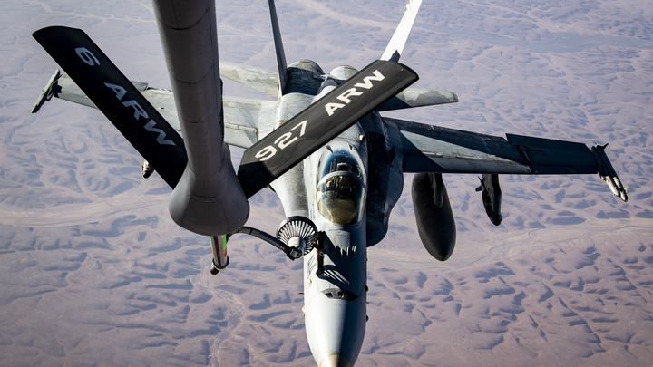 Пандемия войне не помеха: НАТО отказалось снижать активность у границ России, несмотря на COVID-19