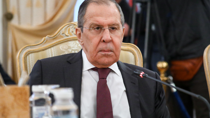 Лавров похвалил и выдал предупреждение Вашингтону: Не стоит вершить судьбы другого народа