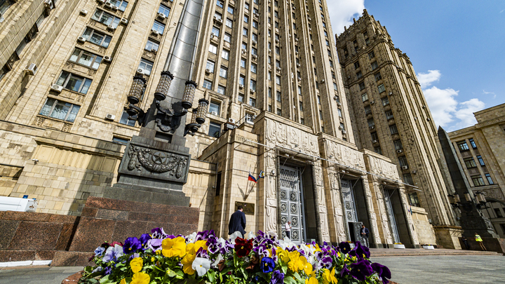 Должны - платите. Русский дипломат не позволил Молдавии увильнуть от многомиллионных долгов за газ