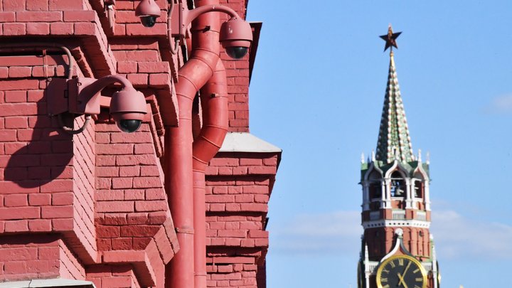 Украину ожидает повальная онкология? В Кремле назвали виновника