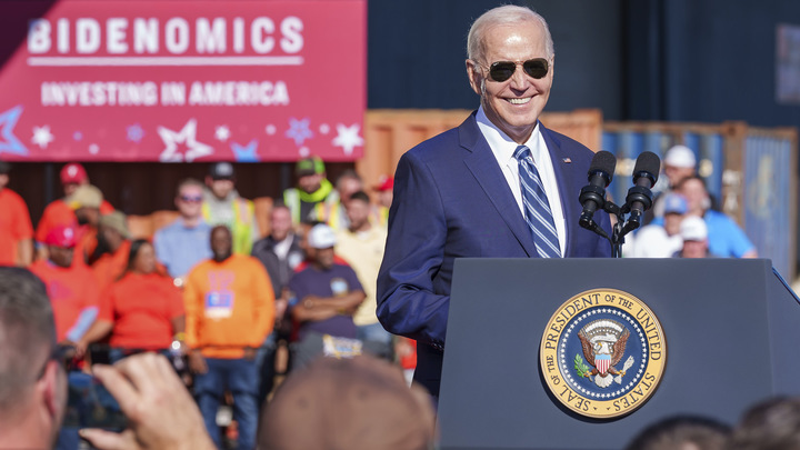 В Кремле отреагировали на желание Байдена подавить Путина