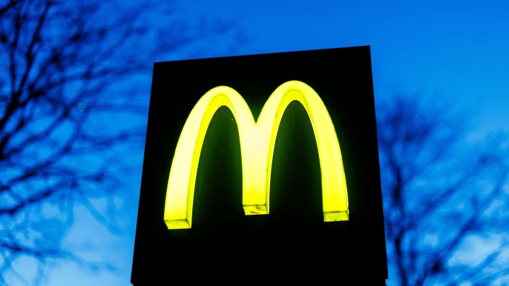 Первый пошёл. Макдональдс снова потянуло в Россию. При чём тут Трамп?