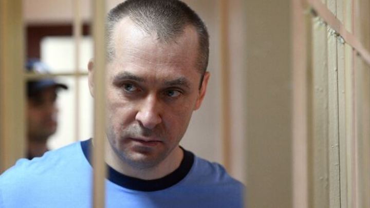 Бывший силовик рвётся в зону СВО. Эк-полицейскому Дмитрию Захарченко отказывают в отправке на фронт