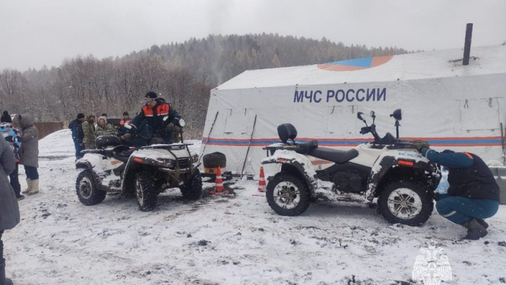 ТАСС: шансы найти пропавшую семью Усольцевых будут после схода снега