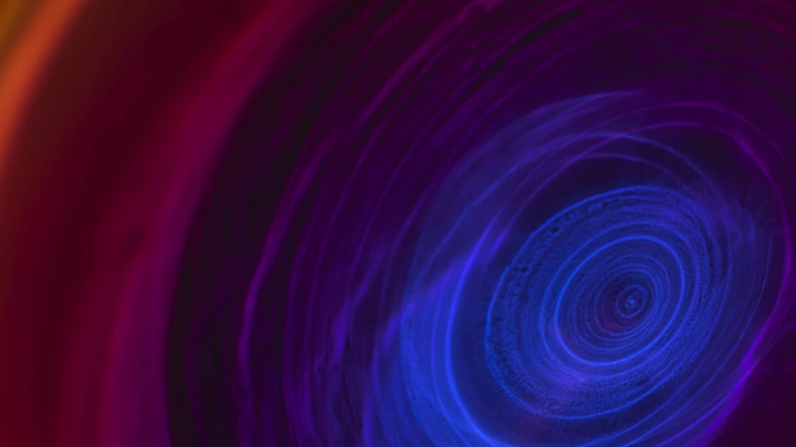 Самый сильный геомагнитный шторм - 2025. Учёные рассказали, как он повлияет на Землю