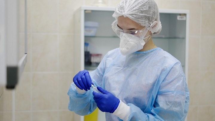 На Кубани коронавирус выявили у 130 человек, в том числе у 17 детей