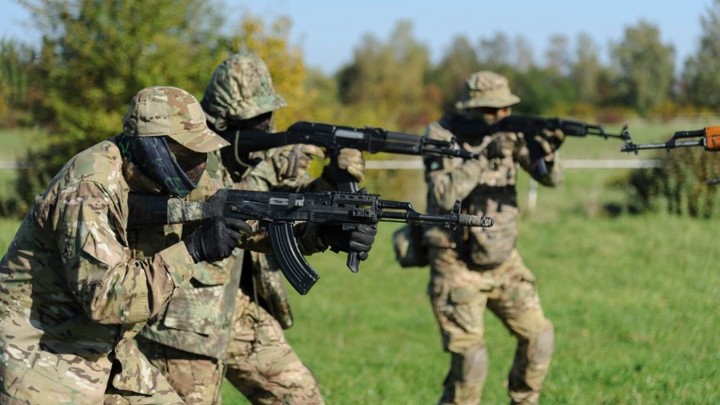 Американские военные прибыли в Артёмовск истреблять Вагнер - военкор