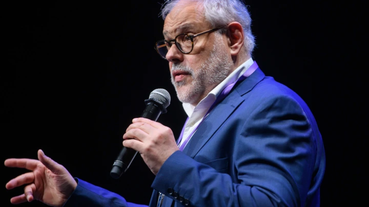 Кто прозевал удар по ядерной триаде? Хазин миндальничать не стал. Говорит об отставках