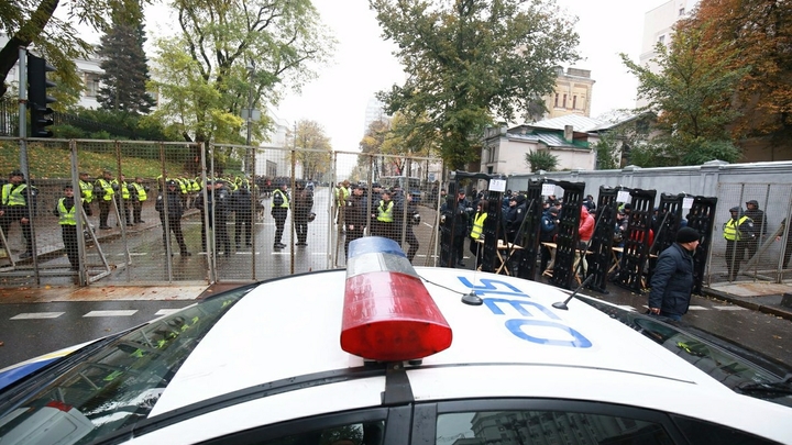 Влиятельный фармацевт Харькова вместе с телохранителями подорвался в авто