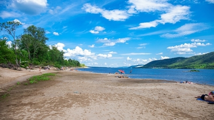 Волонтёры собрали более 100 кг мусора на Волге