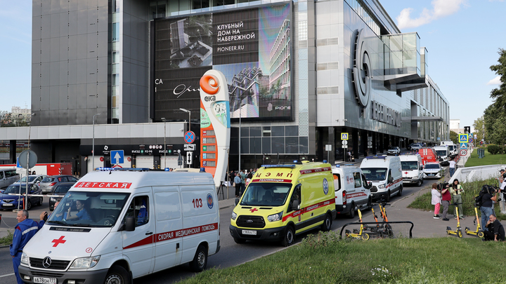 Главного инженера ТЦ Времена года задержали в рамках дела о гибели людей
