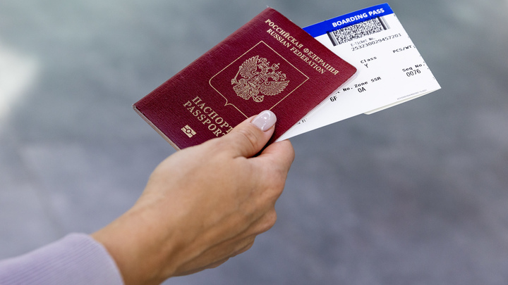 Элита страны 404 переобулась и рвётся в Россию: Первые уже пошли