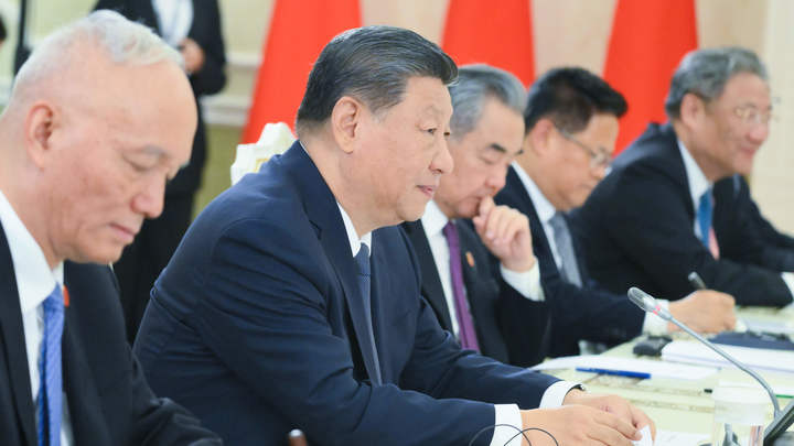 Си Цзиньпин сделал заявление по Украине, вспомнив Чернышевского: Проявил исключительную твёрдую волю