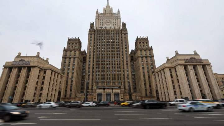 Посол Азербайджана вызван в МИД России после задержания русских журналистов