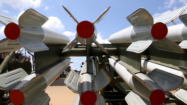 Серия взрывов в Ростовской области - работает ПВО. Ракету ВСУ сбили в Азовском районе