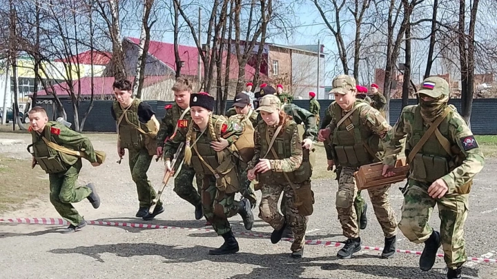 Новосибирские школьники и студенты приняли участие в отборочных этапах Зарницы 2.0