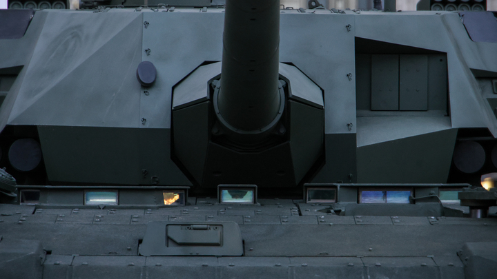 Американский офицер восхитился мощью русского танка Армата