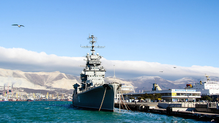 Жителей и гостей Новороссийска предупредили об учениях со стрельбами в морпорту