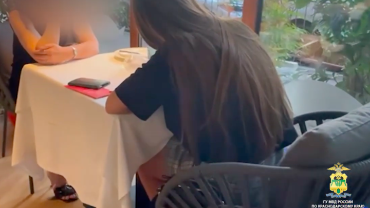 В Сочи вымогательница шантажировала заведения общепита публикацией фейкового компромата в СМИ