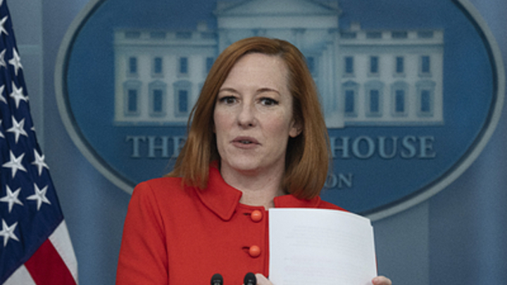 Иногда они возвращаются: Джен Псаки дебютировала как аналитик на телевидении США