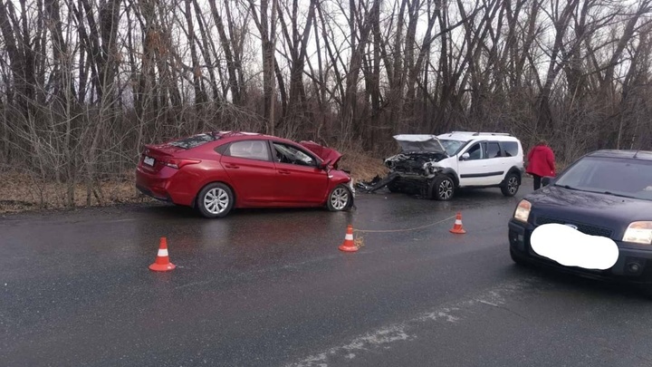 Во время грозы два человека получили травмы в аварии под Челябинском