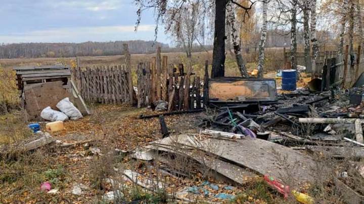 Родителей троих погибших при пожаре под Новосибирском детей отпустили на свободу