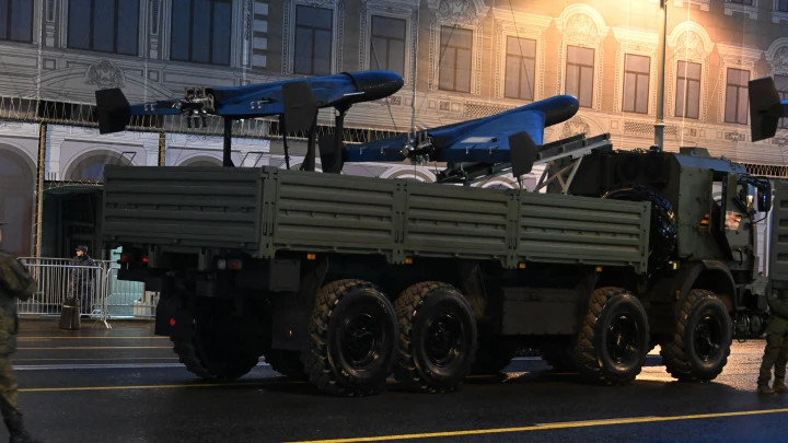 В Киеве начались перебои со светом на фоне атаки русских дронов