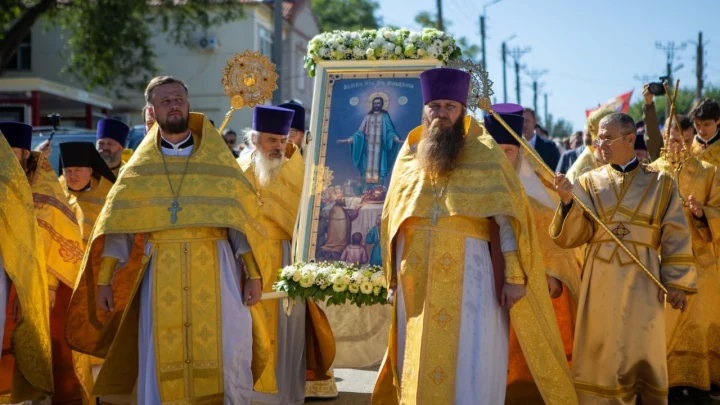Крестный ход в память о Великом Чуде: В Калмыкии не забыли о явлении Спасителя