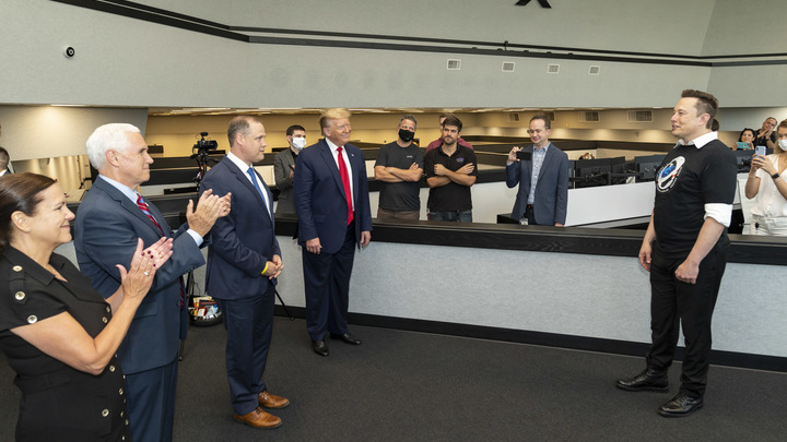 В полку Трампа и Маска прибыло: Запад согласен на худой мир с Россией, но есть загвоздка