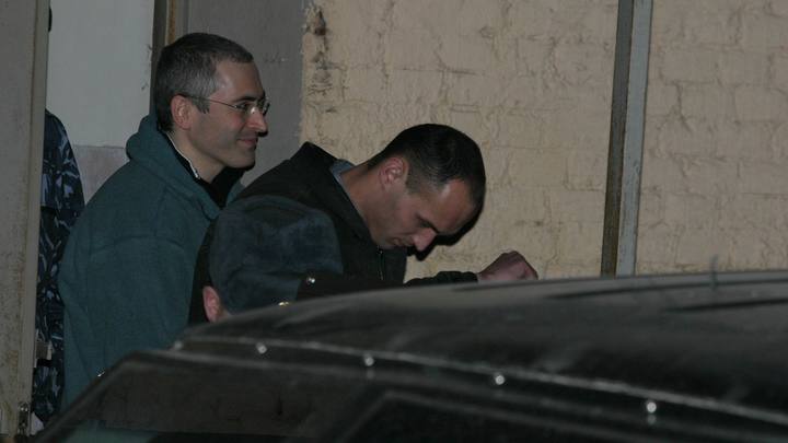 Зачем распространять фейки? Ходорковский матом призвал объясниться за миллиард, но сам получил обвинения