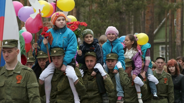 Победный вальс в Архангельске станцуют под песню Шамана