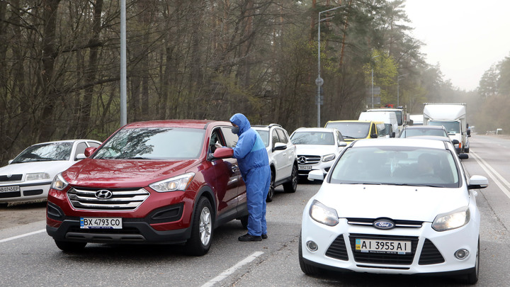Сердце - как пулемёт: Пользователи с замиранием сердца провели водителя по заминированной трассе