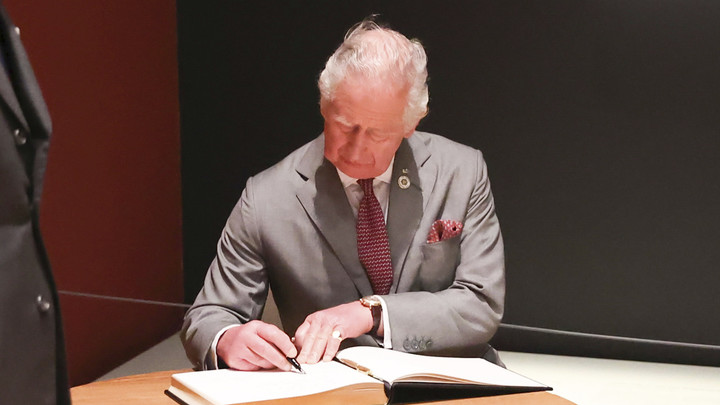 Лингвист объяснил, почему принц Чарльз станет королём Карлом