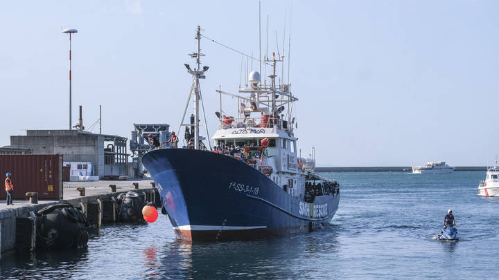 Более 300 человек пропали без вести в Атлантическом океане